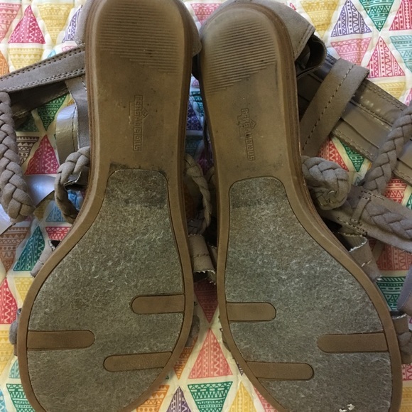 Women’s Fergalicious gladiator sandals - Picture 3 of 4